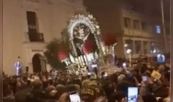 Señor de los Milagros: anda del Cristo Moreno estuvo a punto de caer