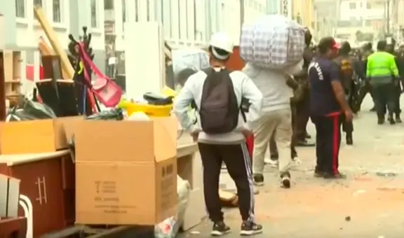 Cercado de Lima: desalojan a 80 familias que alquilaban habitaciones en edificio hipotecado