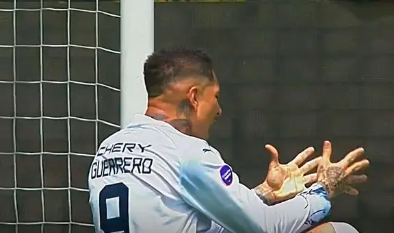 Paolo Guerrero no se contuvo y soltó un fuerte grito de frustración al fallar un claro gol con LDU Quito