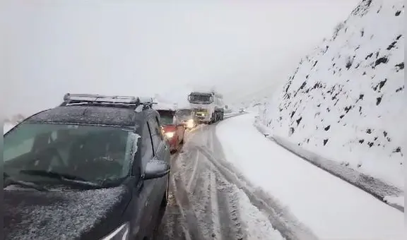 Nevada afecta carretera a Cusco y Arequipa, y lluvias inundan ciudad de Juliaca