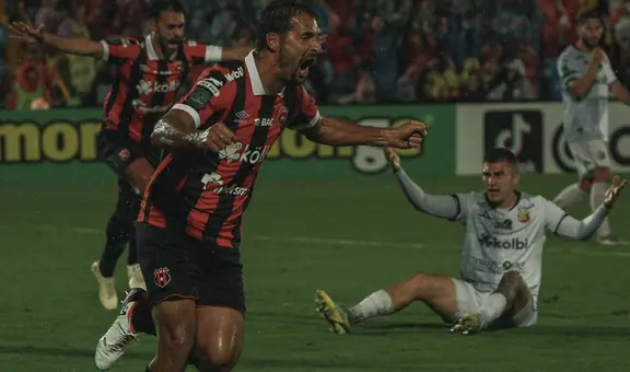 En un partidazo, Alajuelense derrotó 5-4 a Herediano y clasificó a la final de la Copa Centroamericana Concacaf