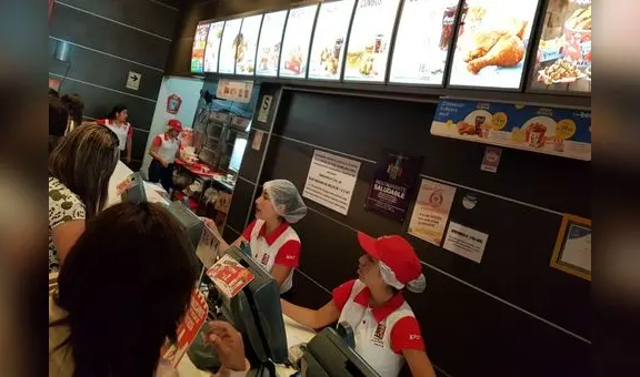 KFC tendrá que pagar casi S/120.000 por cobrarle las bolsas a sus clientes