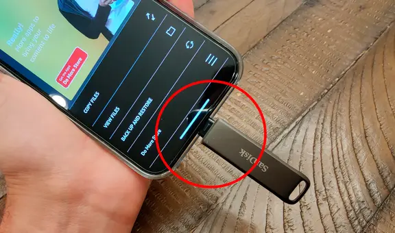 ¿Quieres transferir archivos de una memoria USB a tu teléfono? Así puedes conectarlos