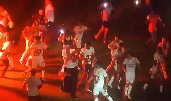 Universitario da la vuelta olímpica en Matute a luces apagadas tras campeonar en la Liga 1