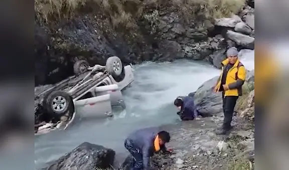Alcalde y regidoras salvan de morir en accidente de tránsito en Puno