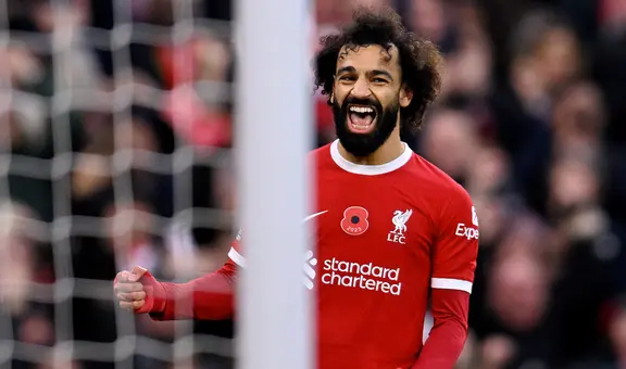 Liverpool goleó 3-0 al Brentford y le mete presión al Manchester city en la Premier League