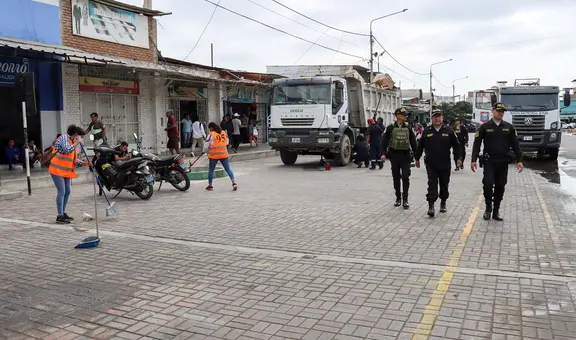 Desalojaron a más de 400 ambulantes de mercado de Piura