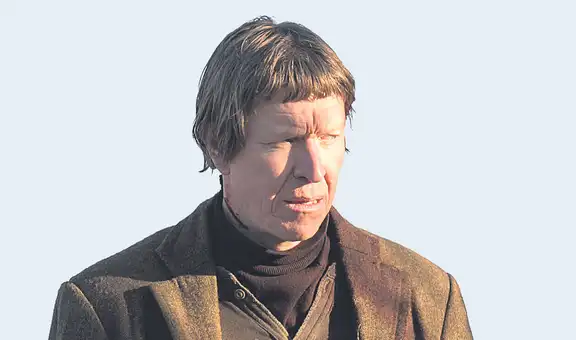 Sam Spruell: “Esta temporada es una respuesta a la América de Trump”