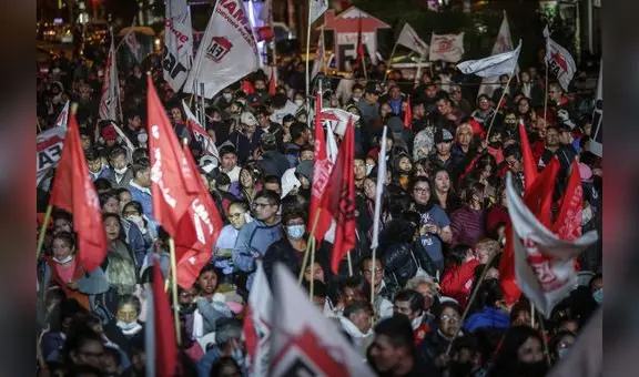 Rechazan maniobra del Congreso para desaparecer movimientos regionales