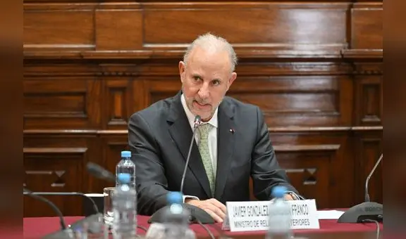 Canciller afirmó que el Perú no dará el primer paso para restablecer la relación diplomática con Colombia