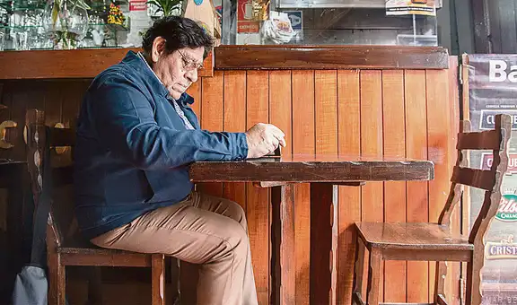 En la taberna con Gálvez Ronceros