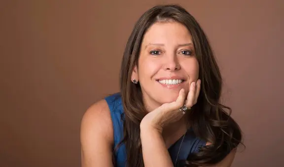 Viviana Rivero: "El lector disfruta mucho vivir en otras épocas. Otro país puedes visitar, pero otra época no"