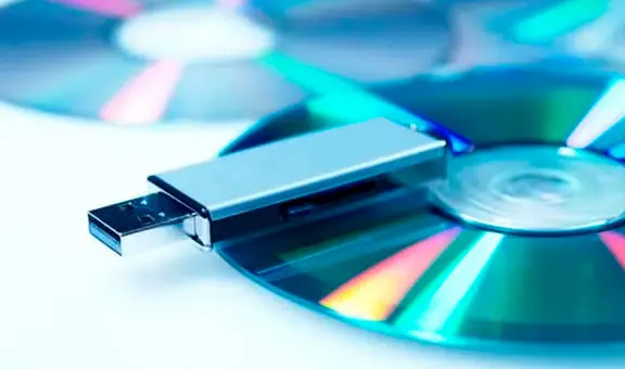 Memoria USB o CD: ¿en qué dispositivo es más seguro guardar tus fotos, videos y otros archivos?