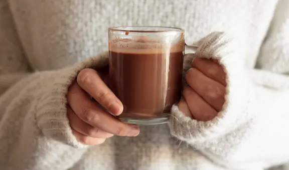 ¿Por qué se toma chocolate caliente en Navidad y cómo los peruanos adquirimos la tradición?