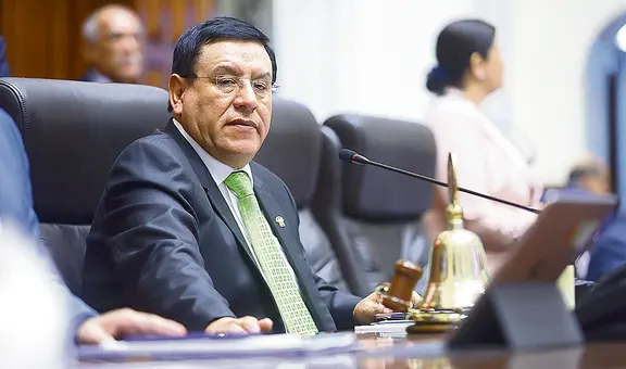 Congreso: Alejandro Soto se muestra dispuesto a convocar Pleno extraordinario contra la JNJ