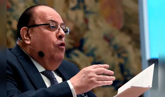 Ejecutivo incumplirá la regla fiscal en 2023, advierte Julio Velarde