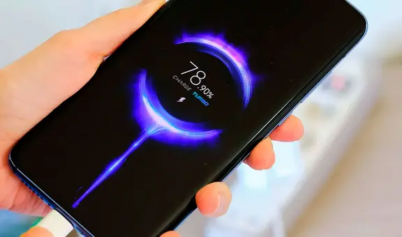 ¿Qué teléfonos poseen la mejor carga rápida y cuánto tiempo tarda que estén al 100% de batería?