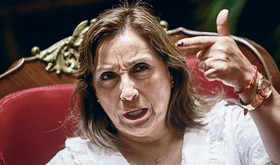 Gobierno de Boluarte retrocede en su afán de postergar cambios de oficiales PNP por protestas