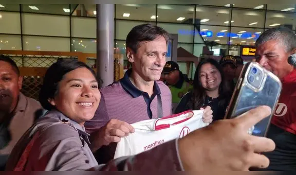 Fabián Bustos llegó a Perú y será presentado como el técnico del centenario de Universitario