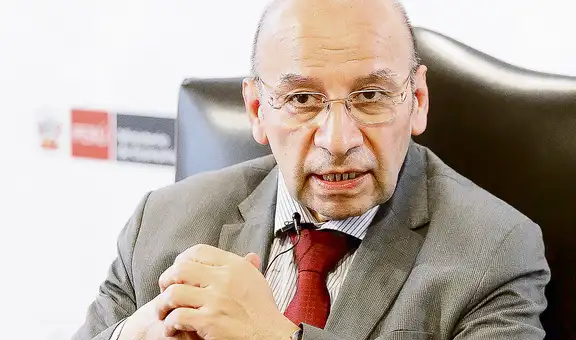 Kurt Burneo: “Sin expectativas positivas, salir de la recesión demorará mucho”