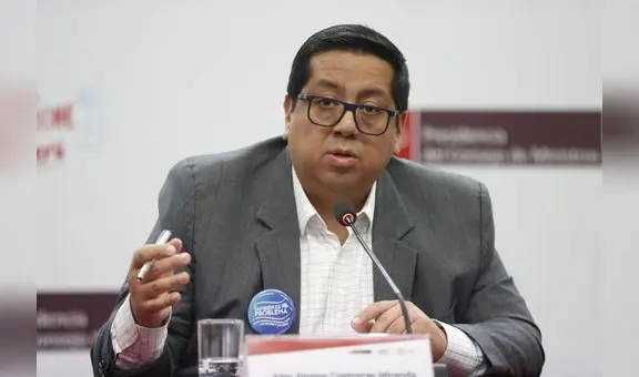 Alex Contreras presentó su renuncia al Ministerio de Economía y Finanzas