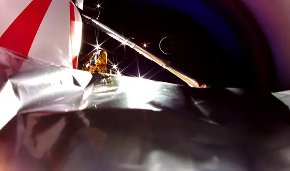 La increíble fotografía tomada por la nave Peregrine antes de chocar con la Tierra