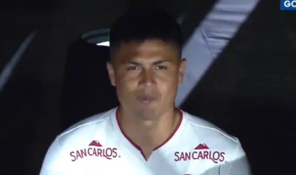 Jairo Concha fue ovacionado por hinchas de Universitario tras ser presentado en la Noche Crema