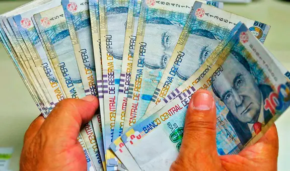 Tras el mal 2023, ¿es oportuno subir ahora el sueldo mínimo?