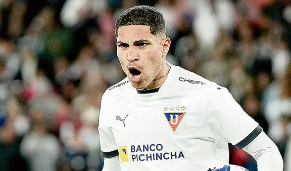 Paolo Guerrero camino a Trujillo