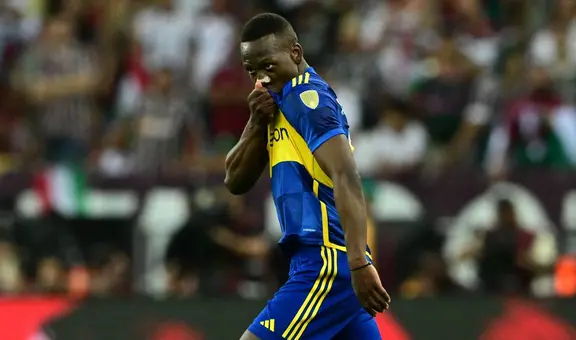 Advíncula se volvió tendencia tras partidazo y asistencia: "Lo mejor que le pasó a Boca Juniors"