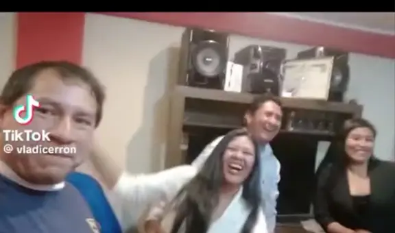 Prófugo Vladimir Cerrón sube video a su TikTok festejando un reecuentro de promoción