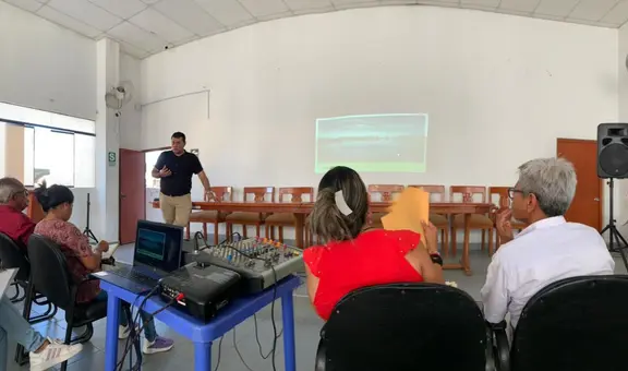 Mesa Técnica para conservar y difundir turísticamente Laguna de Los Patos