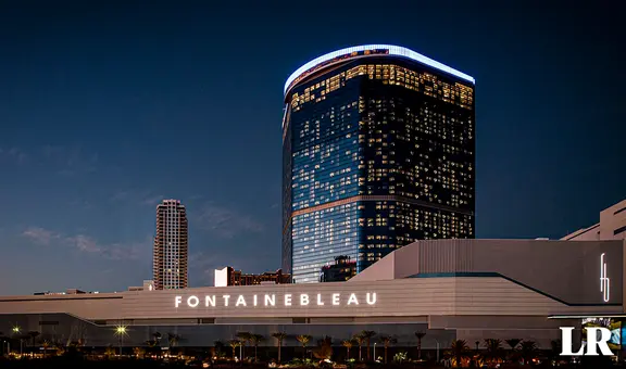 Fontainebleau Resort, el nuevo y lujuso rascacielos más grande de Las Vegas: tiene un hotel y casino