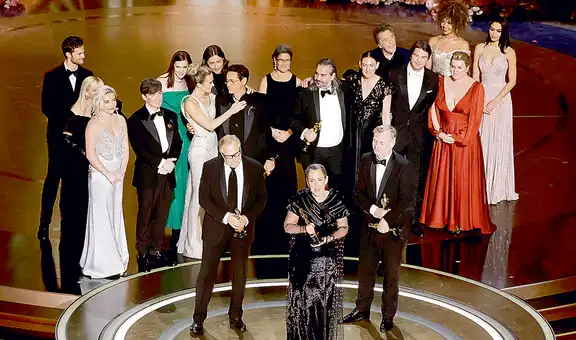 Oppenheimer alza el Óscar a Mejor película