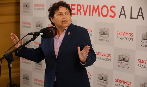 Susel Paredes: “Quieren sancionarme por decir lo que piensan millones de peruanos”