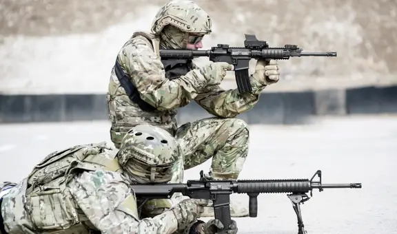 Ministerio del Interior compra sin licitación 7.000 fusiles para la Policía