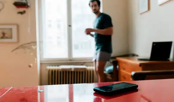 ¿Cómo encontrar tu teléfono si lo perdiste en tu casa y está en modo silencio o vibrador?