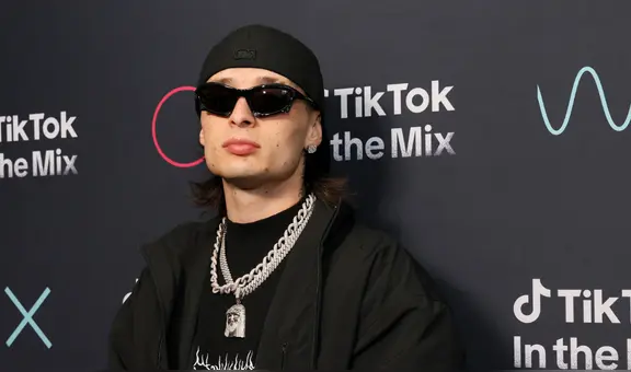 Peso Pluma y el ‘guiño’ al Cartel de Sinaloa en su última canción: ¿a quiénes mencionó?