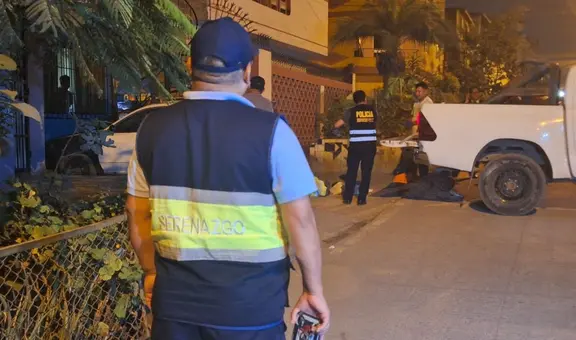 VMT: sicarios asesinan a pareja de obreros en la puerta de su casa
