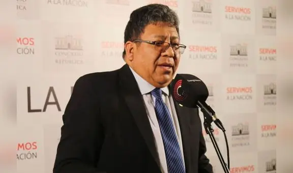 Acción Popular impulsa proyecto para impedir que familiares de periodistas contraten con el Estado