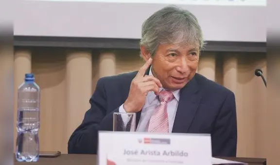 José Arista: "Reducir el número de ministerios mejoraría la eficiencia del gasto"