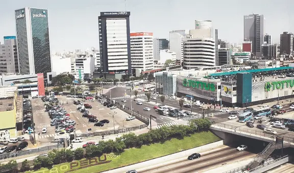 Banco Mundial: Monopolios e influencia política empresarial limitan la economía