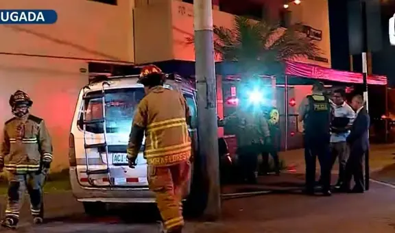 Accidente en San Isidro: conductor pierde el control y choca con centro médico