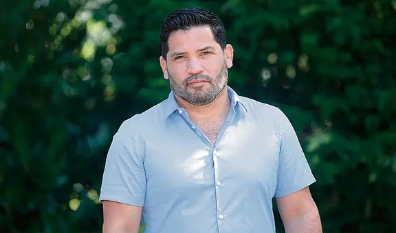 Diego Trelles Paz: "El mundo ha visto a una presidenta que ostenta en medio de la miseria de los peruanos"