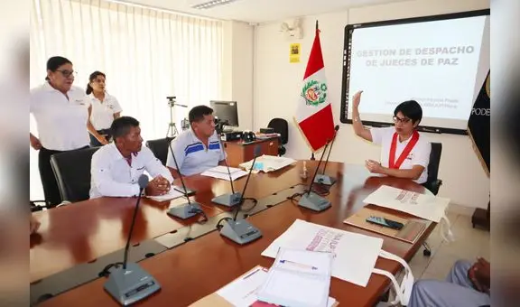 Corte Superior de Justicia de Piura: capacitan a jueces de paz sobre el desarrollo de sus funciones