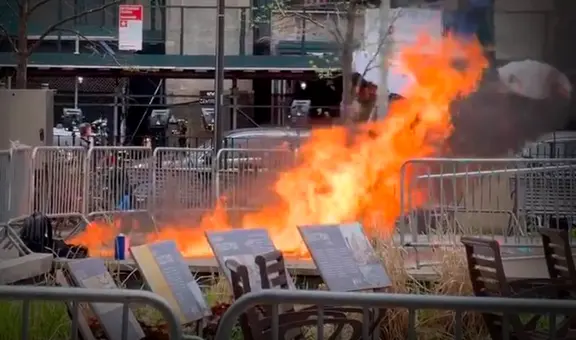 Hombre se prende fuego frente al tribunal donde Donald Trump es juzgado en Nueva York