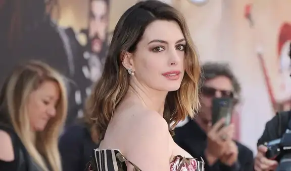 Anne Hathaway reveló que besó a 10 actores en casting para encontrar a un coprotagonista