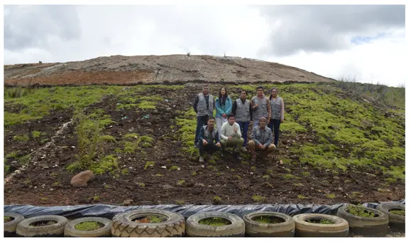 Universitarios recuperan zonas dañadas por los relaves mineros