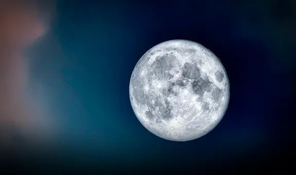 Científicos descubren finalmente qué hay dentro de la Luna: es casi igual que la Tierra
