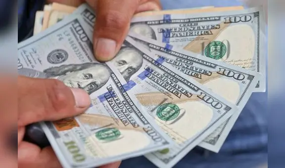 Dólar cierra abril al alza, cotizó con S/3,7680